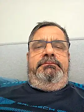 Snapshot of axecoman60 chatting on January 15, 2026, 5:05 pm axecoman60 online show from January 15, 2026, 5:05 pm