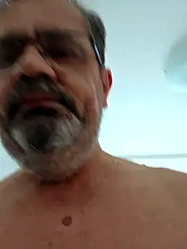 Snapshot of axecoman60 chatting on January 9, 2026, 8:21 am axecoman60 online show from January 9, 2026, 8:21 am