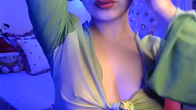 Snapshot of amrita2210 chatting on December 20, 2025, 8:22 pm amrita2210 online show from December 20, 2025, 8:22 pm