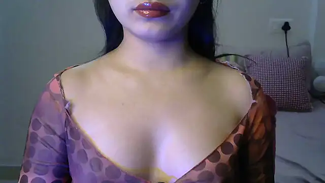 Snapshot of amrita2210 chatting on January 9, 2026, 6:37 pm amrita2210 online show from January 9, 2026, 6:37 pm