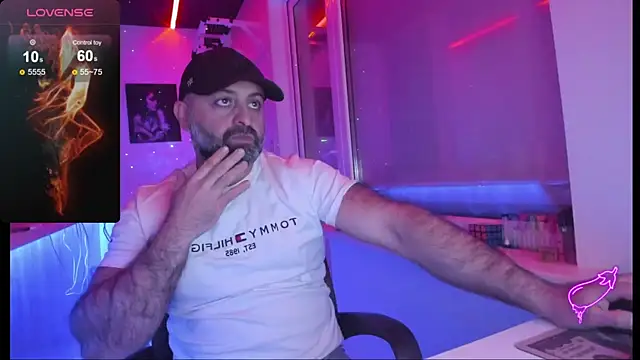 MAGABEAR077 online show from December 18, 2025, 3:05 pm