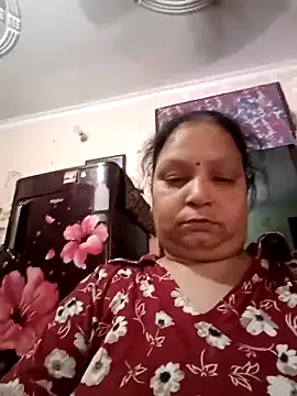Snapshot of Kavya_kapoor chatting on May 3, 2026, 5:12 am Kavya kapoor online show from May 3, 2026, 5:12 am