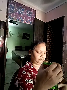 Kavya kapoor online show from April 19, 2026, 2:12 am