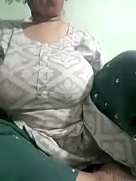 Kavya kapoor online show from March 30, 2026, 5:14 pm