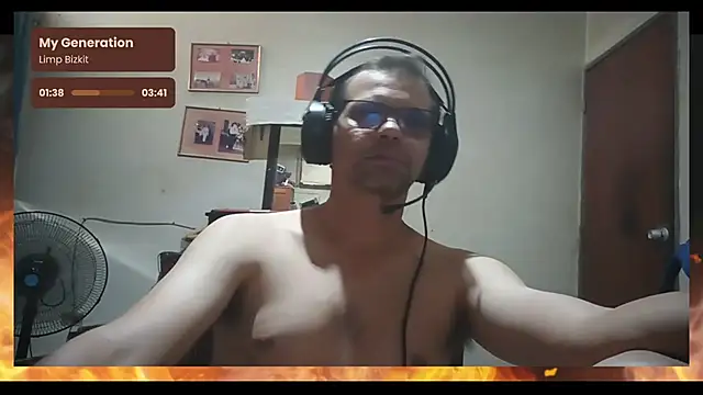 Snapshot of Aj_love22 chatting on March 12, 2025, 7:25 pm Aj love22 online show from March 12, 2025, 7:25 pm