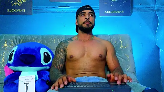 Snapshot of ERIC_HARRISON chatting on November 14, 2025, 3:21 am ERIC HARRISON online show from November 14, 2025, 3:21 am