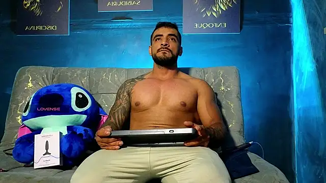 Snapshot of ERIC_HARRISON chatting on November 7, 2025, 4:06 am ERIC HARRISON online show from November 7, 2025, 4:06 am