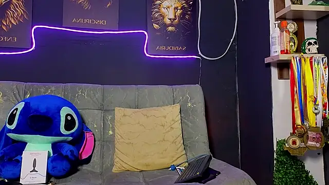 Snapshot of ERIC_HARRISON chatting on November 28, 2025, 2:56 am ERIC HARRISON online show from November 28, 2025, 2:56 am