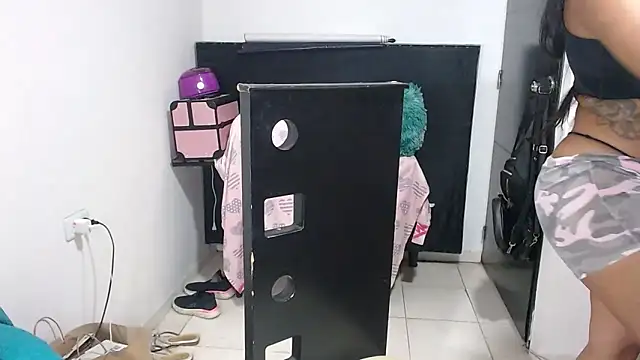 Snapshot of alanajonees22 chatting on December 23, 2024, 9:40 pm alanajonees22 online show from December 23, 2024, 9:40 pm