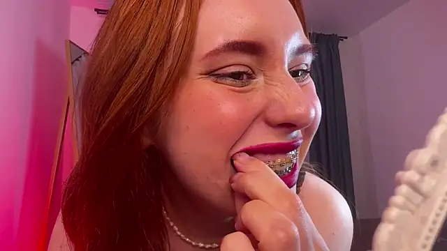 Snapshot of Call_Yes chatting on March 10, 2025, 4:57 pm Call Yes online show from March 10, 2025, 4:57 pm