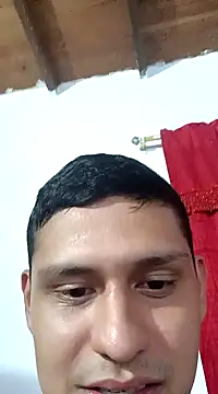 Snapshot of Fresquito777 chatting on December 16, 2024, 4:23 am Fresquito777 online show from December 16, 2024, 4:23 am