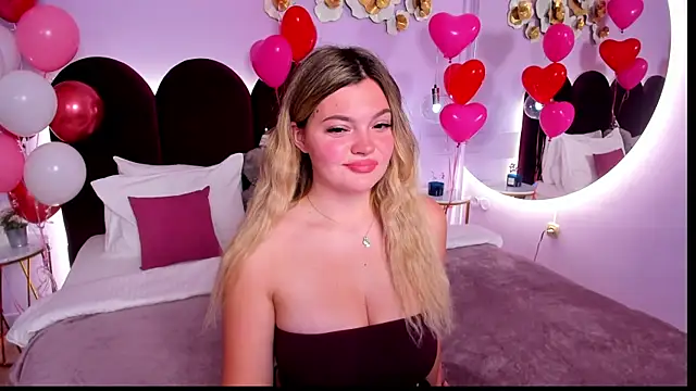 Snapshot of ZaraBloom chatting on November 16, 2025, 3:22 am ZaraBloom online show from November 16, 2025, 3:22 am