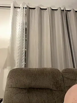 Snapshot of PuckBunny17 chatting on September 23, 2025, 6:09 am PuckBunny17 online show from September 23, 2025, 6:09 am