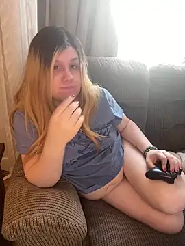 Snapshot of PuckBunny17 chatting on February 13, 2025, 1:37 pm PuckBunny17 online show from February 13, 2025, 1:37 pm