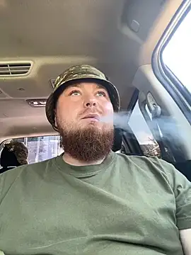 Snapshot of Artur6663 chatting on June 25, 2026, 7:57 am Artur6663 online show from June 25, 2026, 7:57 am