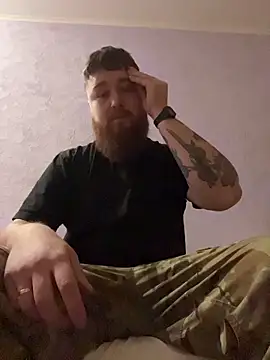 Snapshot of Artur6663 chatting on February 4, 2026, 4:24 pm Artur6663 online show from February 4, 2026, 4:24 pm