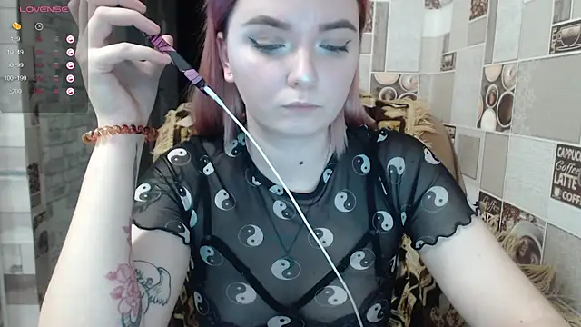 twinkling melon online show from January 15, 2025, 4:21 pm