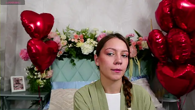 AliceBrayan online show from February 12, 2026, 5:13 pm