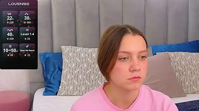 Snapshot of AliceBrayan chatting on February 28, 2025, 12:09 pm AliceBrayan online show from February 28, 2025, 12:09 pm