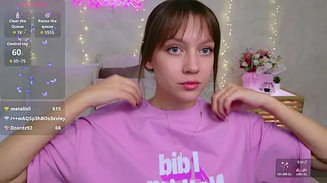 AliceBrayan online show from April 16, 2026, 9:39 pm