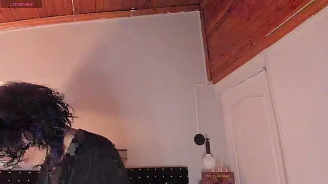 Snapshot of Ghosty_Doll chatting on January 16, 2026, 8:13 pm Ghosty Doll online show from January 16, 2026, 8:13 pm