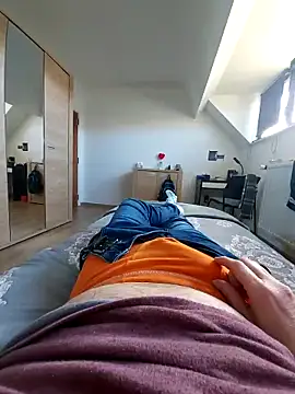 Snapshot of pascalino100 chatting on March 18, 2025, 10:28 am pascalino100 online show from March 18, 2025, 10:28 am