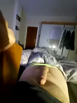 Snapshot of pascalino100 chatting on September 9, 2025, 4:11 am pascalino100 online show from September 9, 2025, 4:11 am