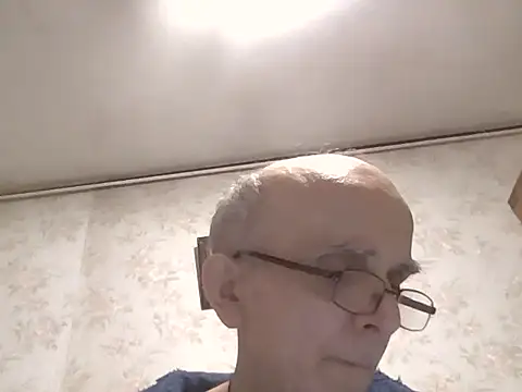 Snapshot of mariusica1@xh chatting on January 10, 2026, 11:55 pm mariusica1xh online show from January 10, 2026, 11:55 pm