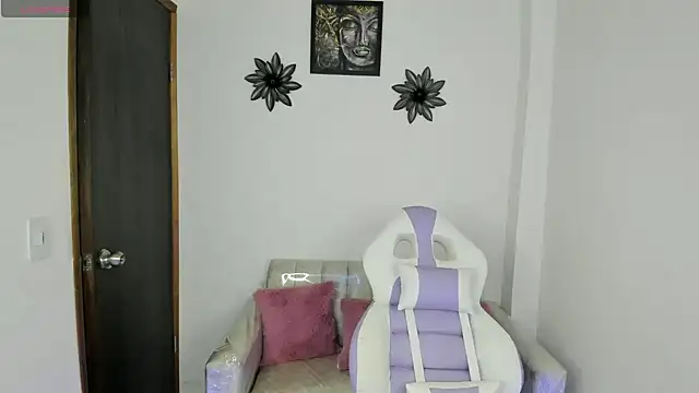 Charlotte cowell sub1  online show from March 21, 2025, 10:28 pm