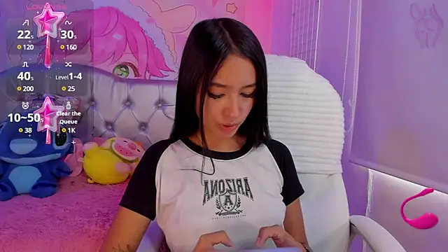 Snapshot of sophie_ws chatting on December 21, 2024, 8:54 pm sophie ws online show from December 21, 2024, 8:54 pm