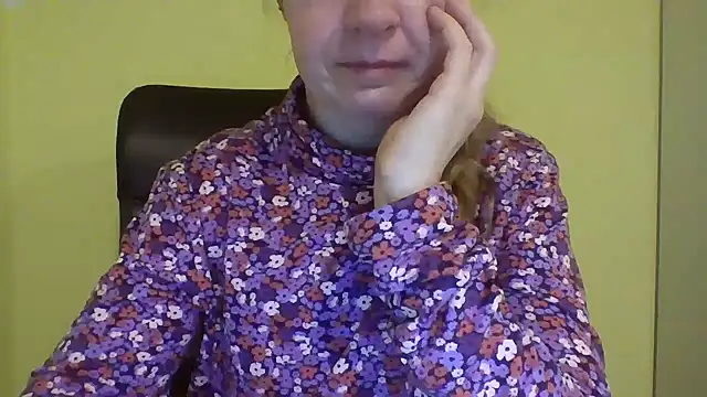 fajnaniunia88888 online show from April 17, 2026, 1:08 am