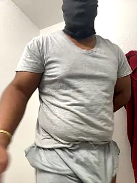 Snapshot of daddythiccklegg chatting on November 13, 2025, 5:55 am daddythiccklegg online show from November 13, 2025, 5:55 am