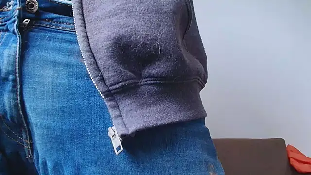 thomas gun online show from February 21, 2026, 9:06 pm