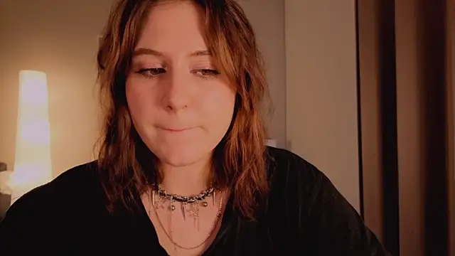 Diana Flower online show from November 15, 2025, 4:38 am