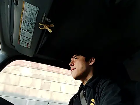 whitebriefboy online show from March 20, 2026, 10:00 pm