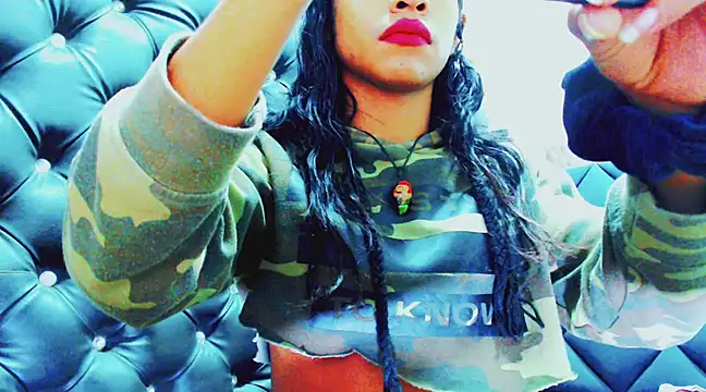 Snapshot of danna_veryhot_ chatting on March 15, 2025, 11:06 pm danna veryhot online show from March 15, 2025, 11:06 pm