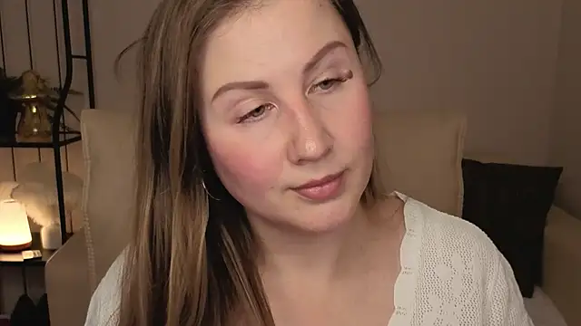 Snapshot of Helens_love chatting on November 13, 2025, 1:53 am Helens love online show from November 13, 2025, 1:53 am