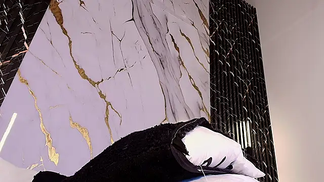 Snapshot of ebony_hot1 chatting on September 15, 2025, 2:06 pm ebony hot1 online show from September 15, 2025, 2:06 pm