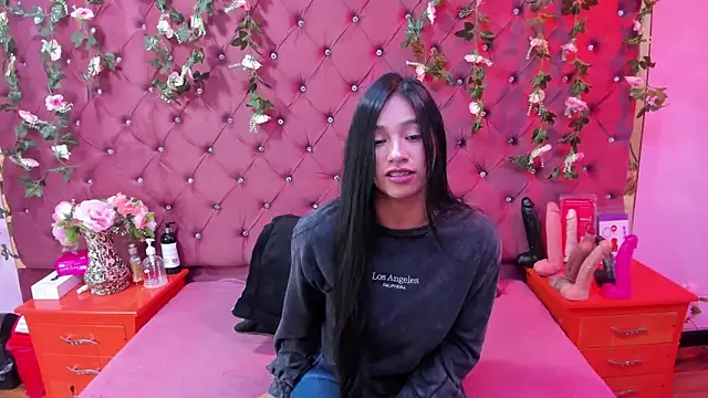 Snapshot of Mariana_Prin chatting on November 22, 2025, 3:16 am Mariana Prin online show from November 22, 2025, 3:16 am