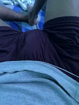 Snapshot of hard_dick_boy123 chatting on March 6, 2025, 11:36 am hard dick boy123 online show from March 6, 2025, 11:36 am