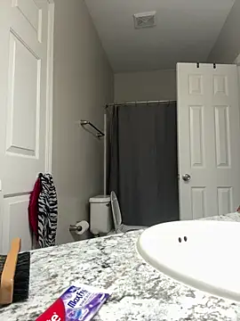 SexyHoneyRedd online show from February 20, 2025, 12:15 pm