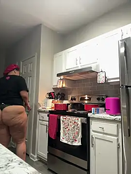 SexyHoneyRedd online show from January 1, 2025, 1:37 am