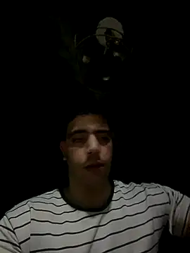 Snapshot of YawlingJingoist chatting on November 18, 2025, 8:28 am YawlingJingoist online show from November 18, 2025, 8:28 am