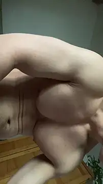 shuai321 online show from January 1, 2025, 4:29 am