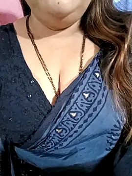 Beautyy38 online show from February 13, 2026, 2:55 am