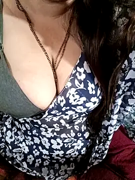 Snapshot of Beautyy38 chatting on May 1, 2026, 3:00 am Beautyy38 online show from May 1, 2026, 3:00 am