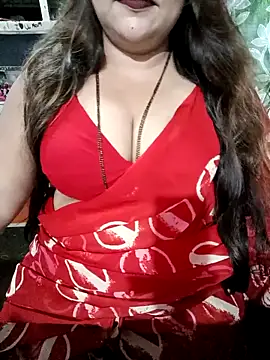 Snapshot of Beautyy38 chatting on May 4, 2026, 2:37 am Beautyy38 online show from May 4, 2026, 2:37 am