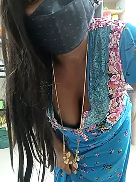 Snapshot of Renuma chatting on February 15, 2025, 6:12 am Renuma online show from February 15, 2025, 6:12 am