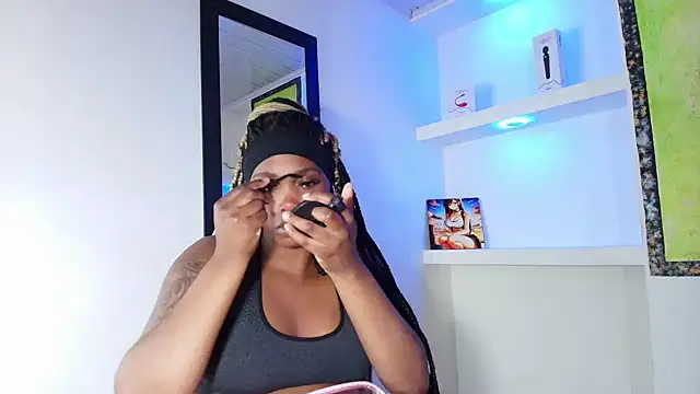 Snapshot of zendaya_wilson chatting on November 22, 2025, 4:22 am zendaya wilson online show from November 22, 2025, 4:22 am