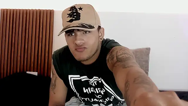 LuciferM Star online show from March 12, 2026, 3:23 am